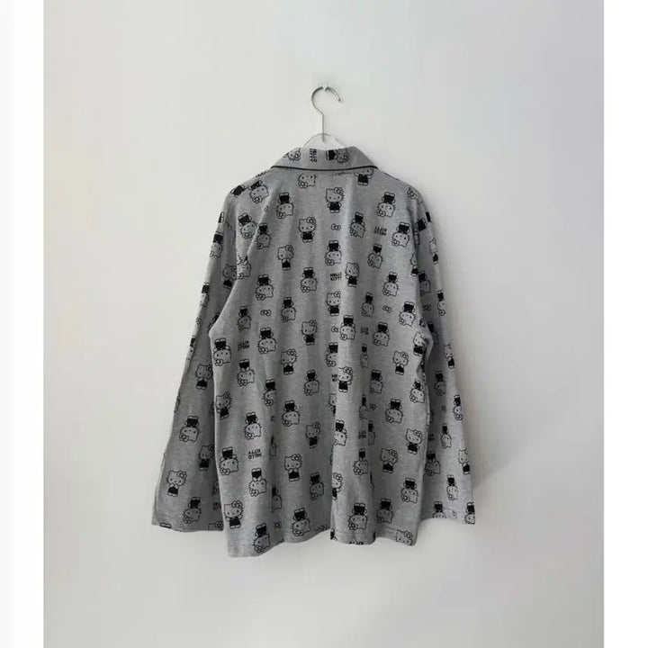 [BUNJANG] Hello Kitty Pajama Set / 키티 캐릭터 긴팔 잠옷 세트