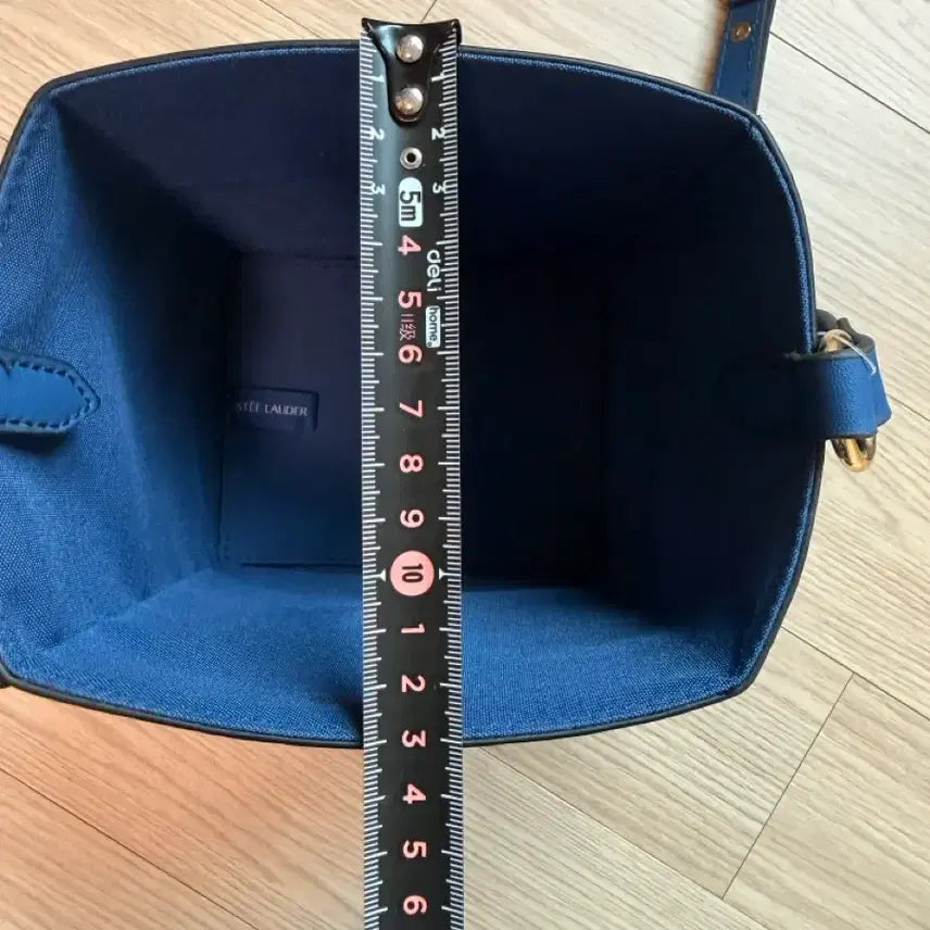 [BUNJANG] Estee Lauder Mini Bucket Bag Crossbody / 미사용(택) 에스티로더(Estee Lauder) 미니 버킷백 크로스백