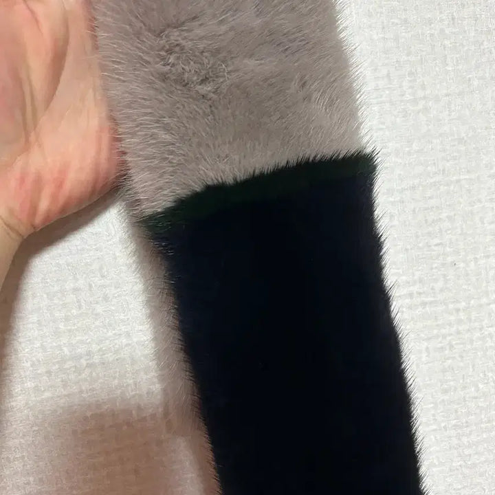 [BUNJANG] Metrocity Mink Two-Tone Muffler / 밍크 투톤 머플러 메트로시티