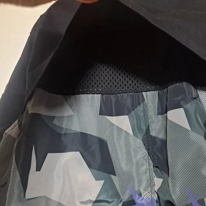 [BUNJANG] KONUS Military Jacket L / L/100-110)미국 KONUS 하프 밀리터리 자켓/야상