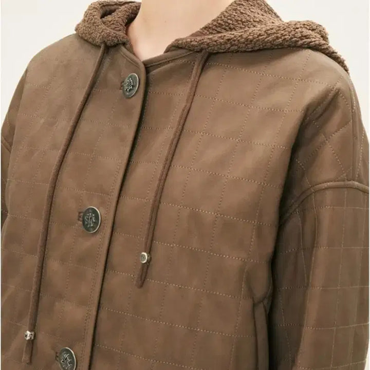[BUNJANG] Time Ivory Quilted Hooded Jacket / 타임 아이보리 퀼팅 후드 자켓