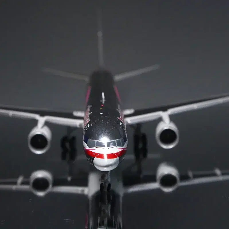 [BUNJANG] JC Wings American Airlines B757-200 Diecast Model / 1:200 아메리칸 항공 B757-200