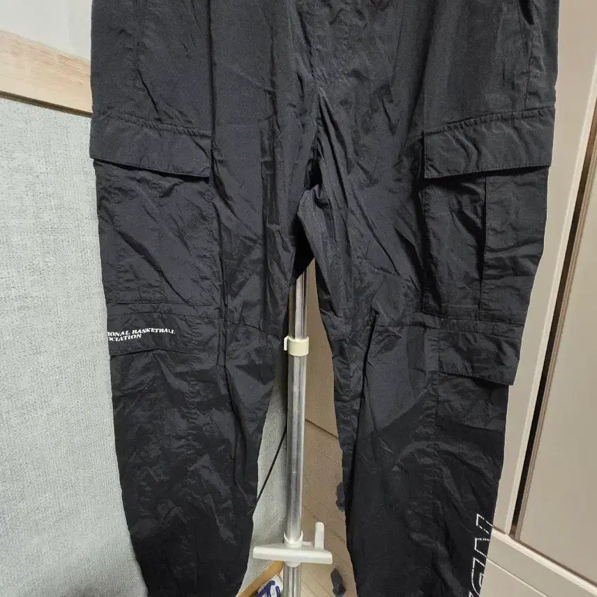 [BUNJANG] Nike Black Cargo Jogger Training Pants / 나이키 블랙 카고 조거 트레이닝 바지