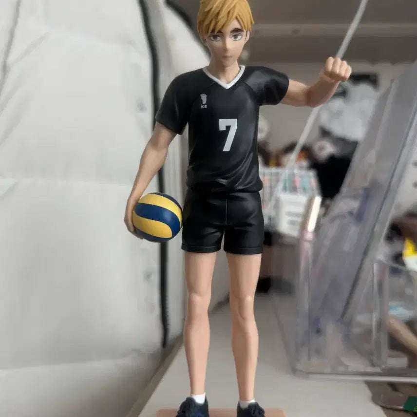 [BUNJANG] Haikyuu Miya Atsumu Figure / 하이큐 미야 아츠무 피규어