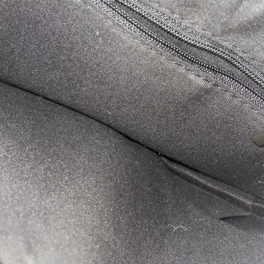 [BUNJANG] Y2K Vintage Crossbody Backpack Bag / y2k 가방 크로스백 백팩 빈티지 펑크 스나계