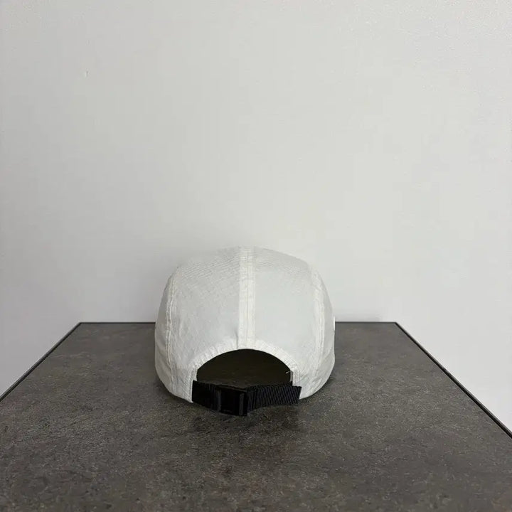 [BUNJANG] Supreme Box Logo Camp Cap White / (OS) 슈프림 박스로고 캠프캡 모자 벤틸 벤타일 화이트