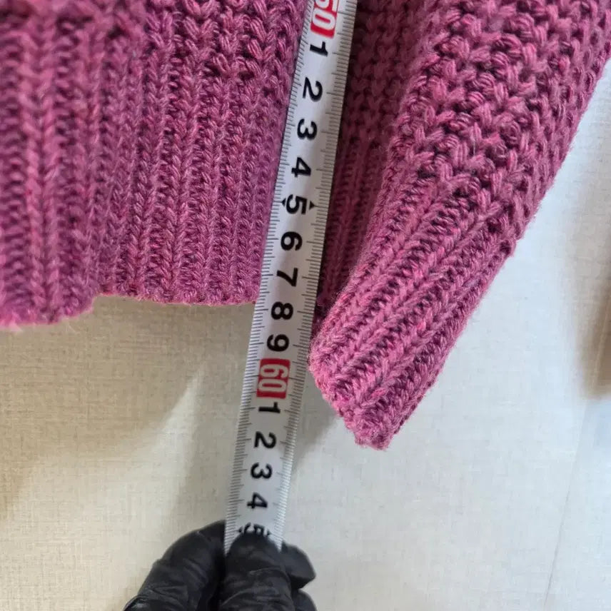 [BUNJANG] Women's Cable Knit V-Neck Sweater / 여성 꽈배기 니트 브이넥 스웨터 F