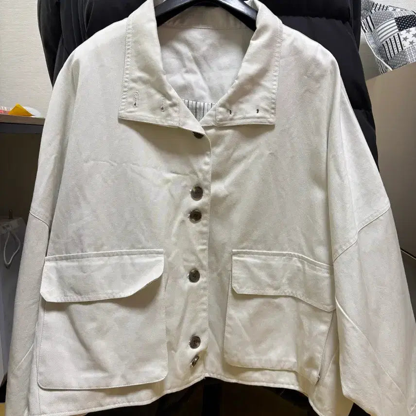 [BUNJANG] Ivory Pocket Jacket Outerwear / 아이보리 컬러 포켓 자켓 아우터