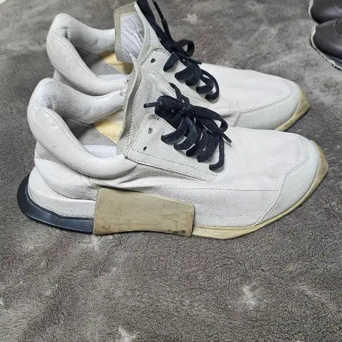 [BUNJANG] Rick Owens x Adidas Runner Shoes / 릭 오웬스x아디다스 러너 사이즈 235