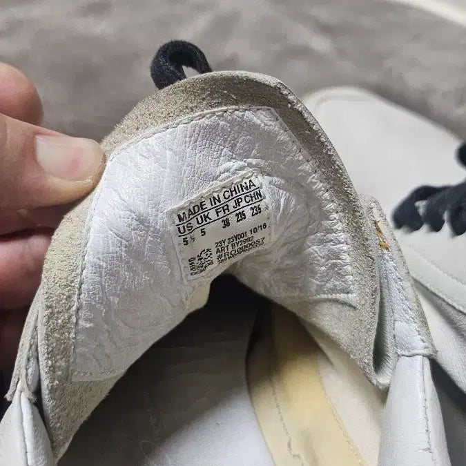 [BUNJANG] Rick Owens x Adidas Runner Shoes / 릭 오웬스x아디다스 러너 사이즈 235