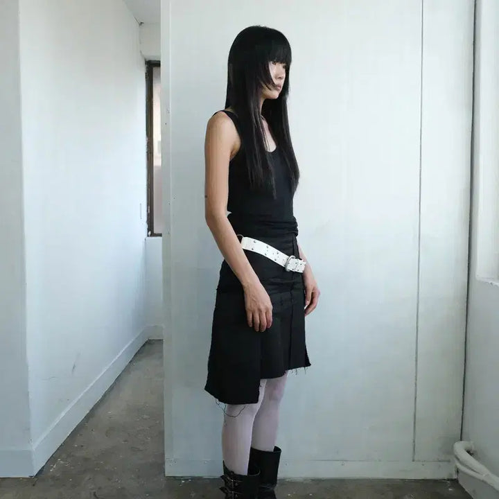 [BUNJANG] Sunjae WING SKIRT IN BLACK M / 순지 WING SKIRT IN BLACK M