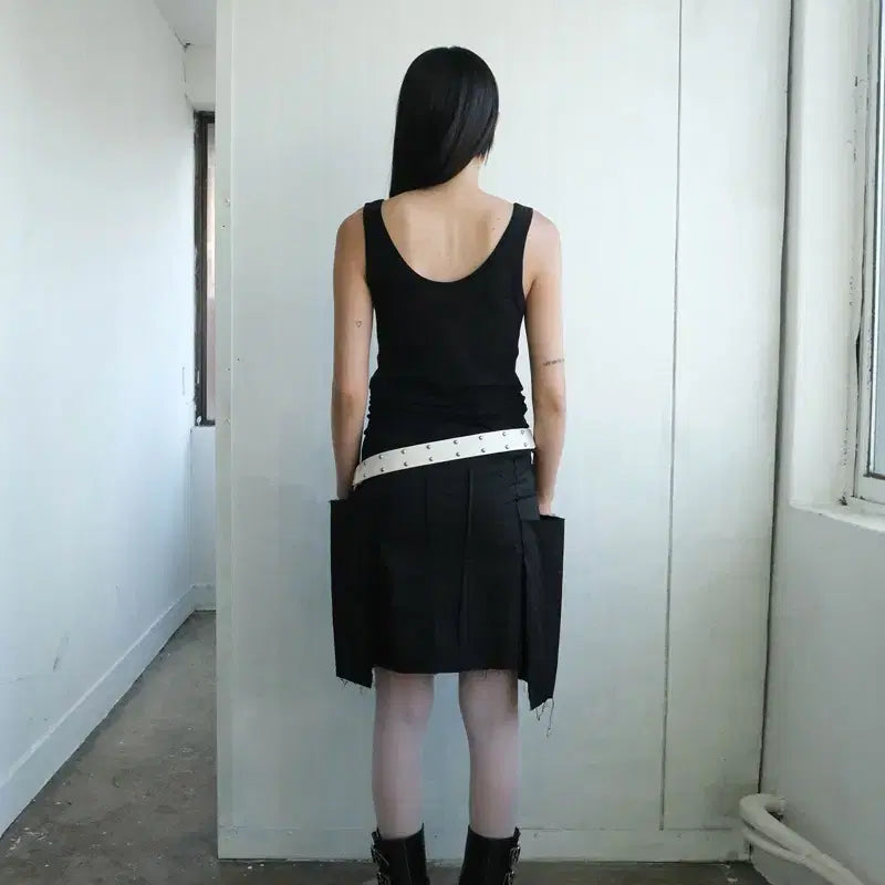 [BUNJANG] Sunjae WING SKIRT IN BLACK M / 순지 WING SKIRT IN BLACK M