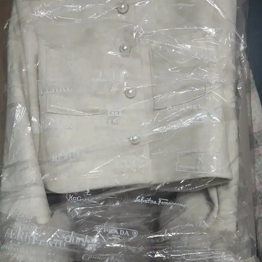 [BUNJANG] Tweed Jacket with Faux Fur Sleeves / 소매 퍼 트위드 자켓 (울50%)