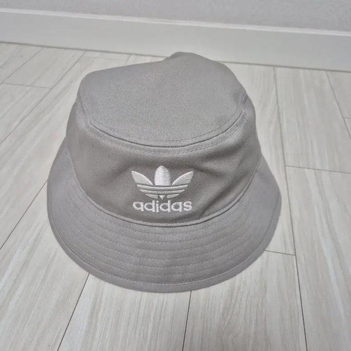[BUNJANG] Adidas Bucket Hat / 아디다스 버킷햇 모자 회색