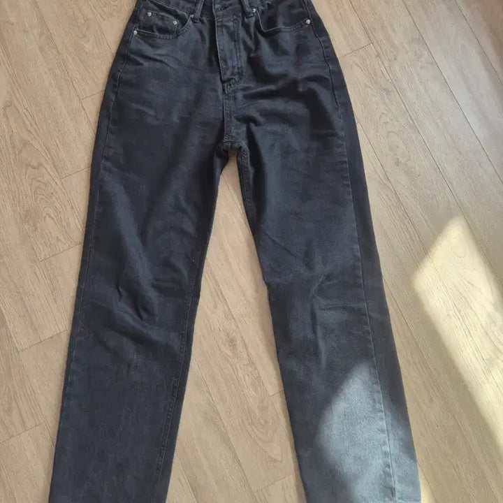 [BUNJANG] Beige Bowl Kipas Denim Black Jeans S Size / 베이지보울 키파스데님 블랙 진 S사이즈