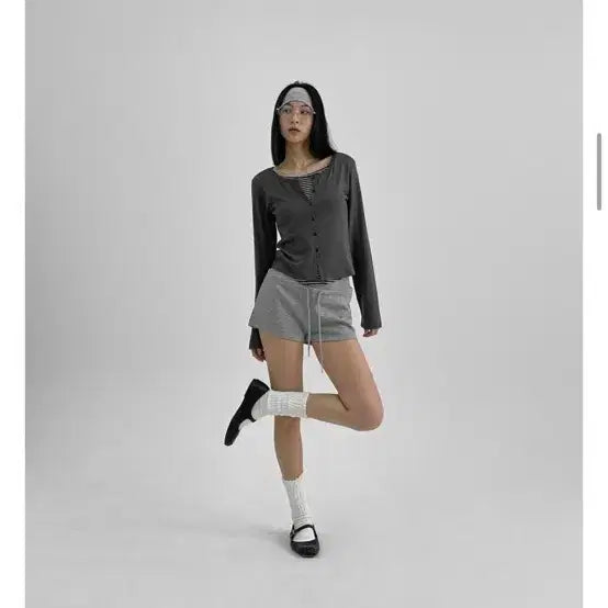 [BUNJANG] Blackup Checking Banding Short Pants - White / 블랙업 체킹스 밴딩 숏팬츠 화이트