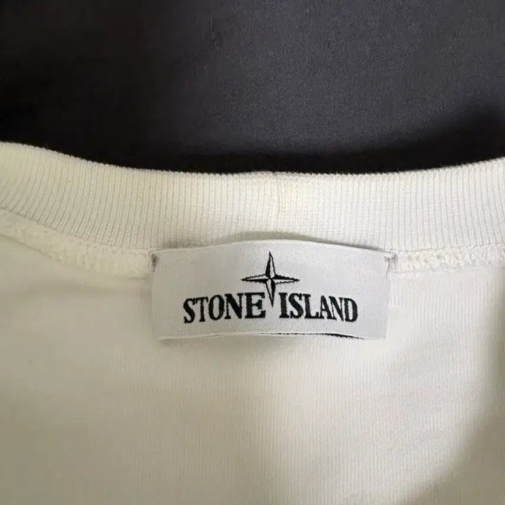 [BUNJANG] Stone Island Sweatshirt M / 스톤아일랜드 맨투맨 m