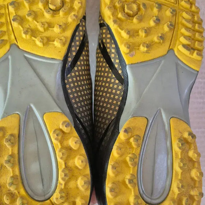 [BUNJANG] Nassau Hercules Futsal Shoes - Size 260 / 낫소 헤라클레스 풋살화 260사이즈