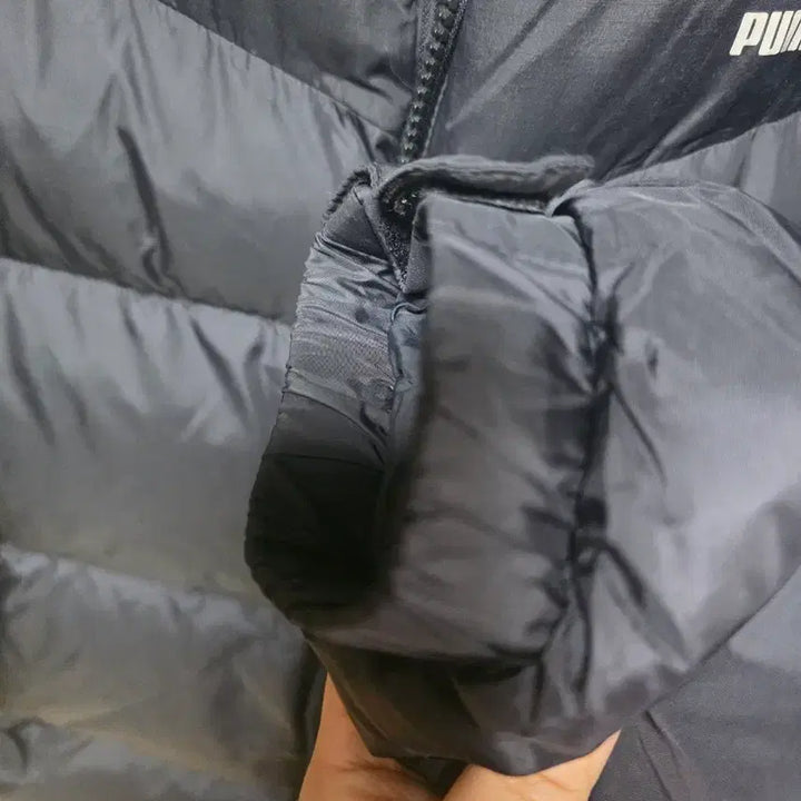 [BUNJANG] Puma Black Duck Down Padded Jacket XL / 푸마 덕다운 블랙 패딩 점퍼 XL