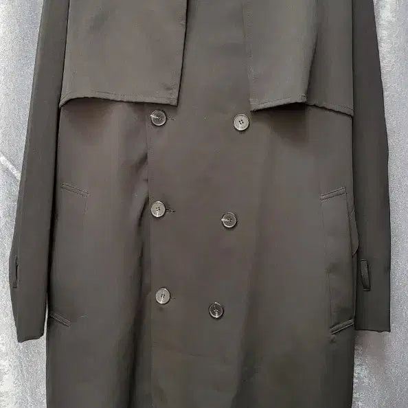 [BUNJANG] Black Double-Button Trench Coat / 블랙 더블버튼 트렌치 코트