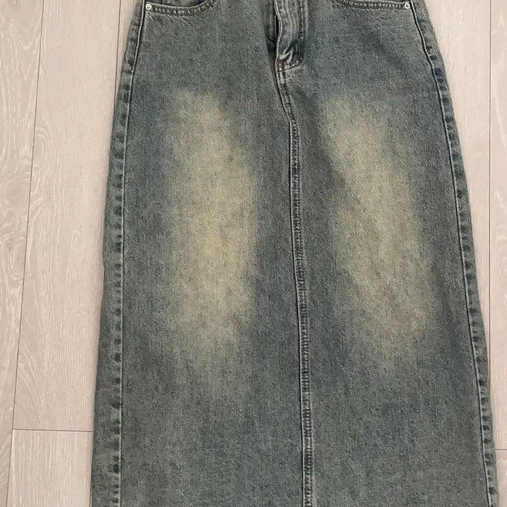 [SOLD OUT] 롱 데님 스커트