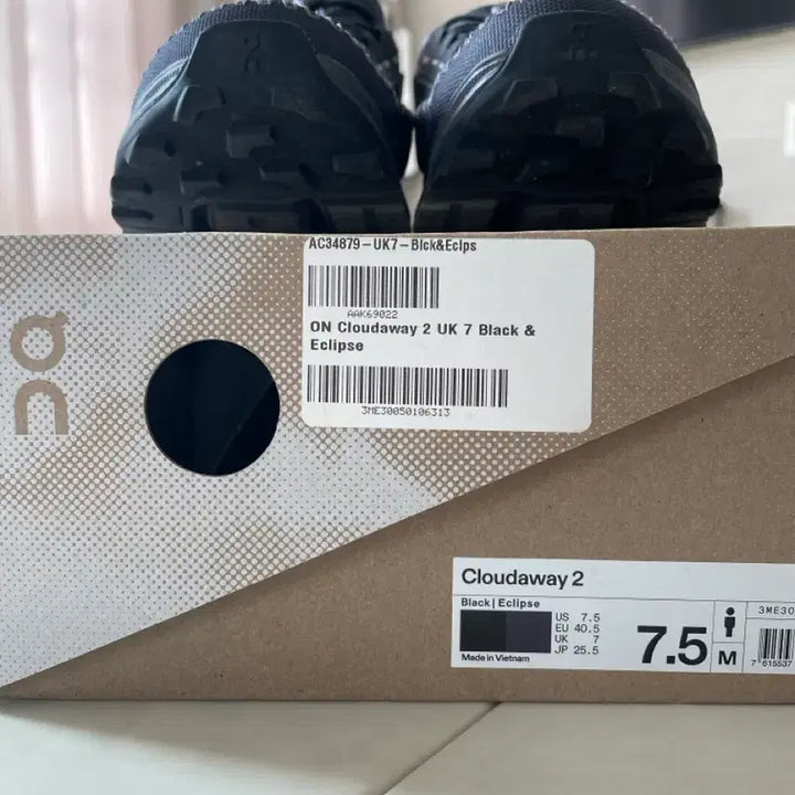 [BUNJANG] On Cloudaway 2 Black Shoes / On 클라우드어웨이2 블랙 255사이즈