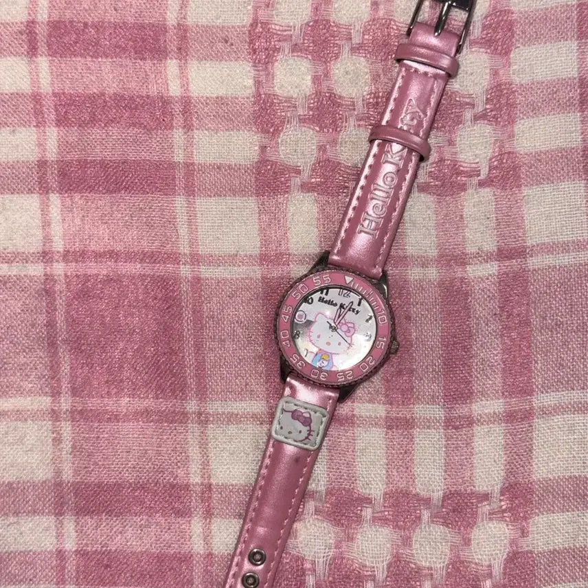 [BUNJANG] Vintage Hello Kitty Watch / (2월까지) 초레어 고전 키티 시계 판매합니다