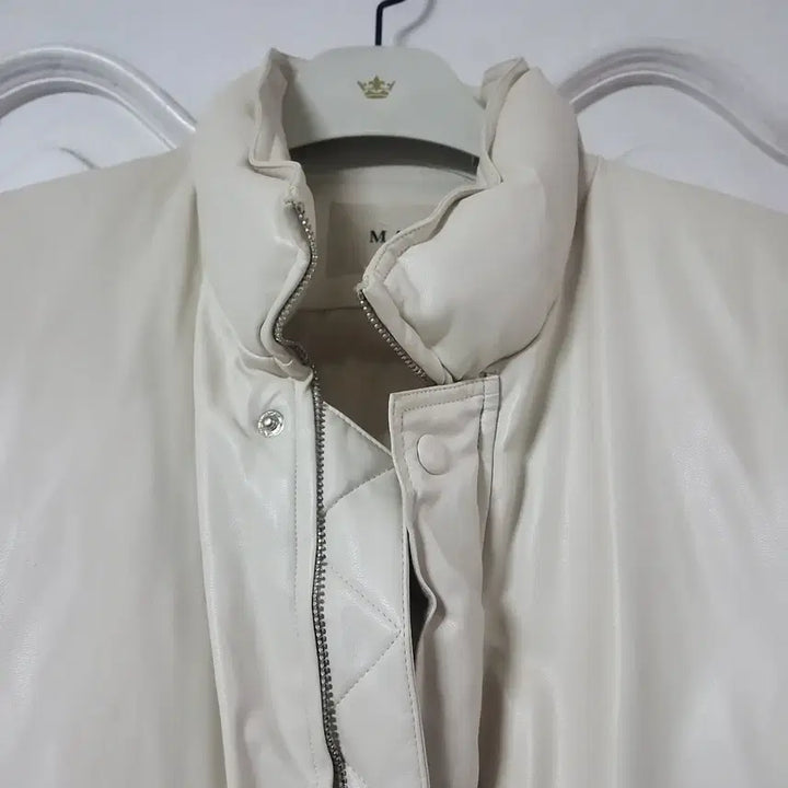 [BUNJANG] Ivory Padded Leather Short Jacket / 아이보리 엄청 빵빵 귀여운 레더 패딩 숏 점퍼 55~66반