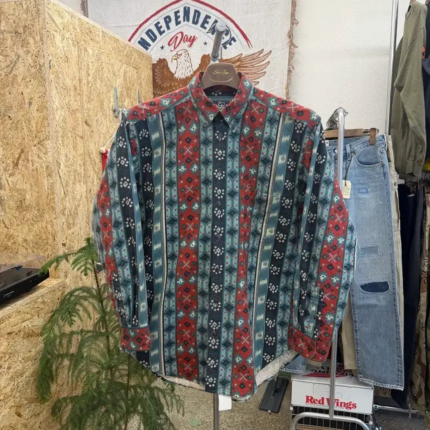 [BUNJANG] Woolrich Navajo Flannel Shirt / 울리치 나바호 플란넬 셔츠