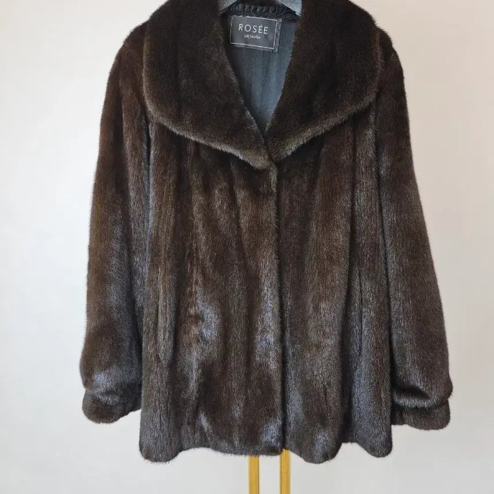 [BUNJANG] ROSEE Blackglama Stand Collar Half Mink Coat / 역시즌초특가 ROSEE로제 블랙그라마 스탠카라 하프밍크