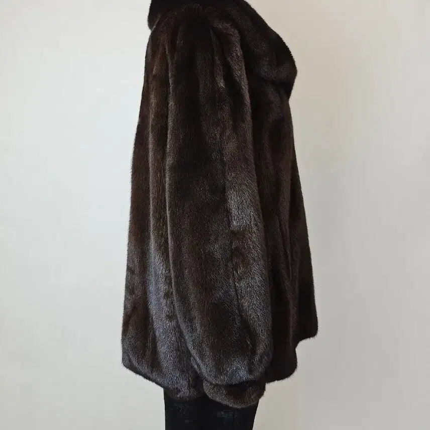 [BUNJANG] ROSEE Blackglama Stand Collar Half Mink Coat / 역시즌초특가 ROSEE로제 블랙그라마 스탠카라 하프밍크