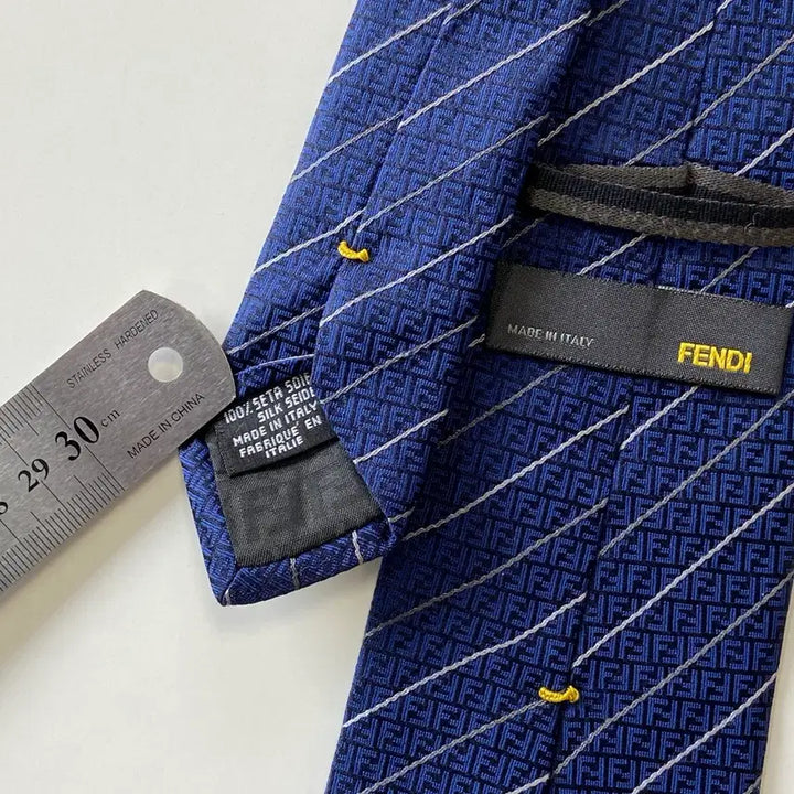 [BUNJANG] FENDI FF Monogram Tie 8.2cm / 펜디 (FENDI) 신형라벨 FF모노그램 정품 명품 넥타이8.2cm