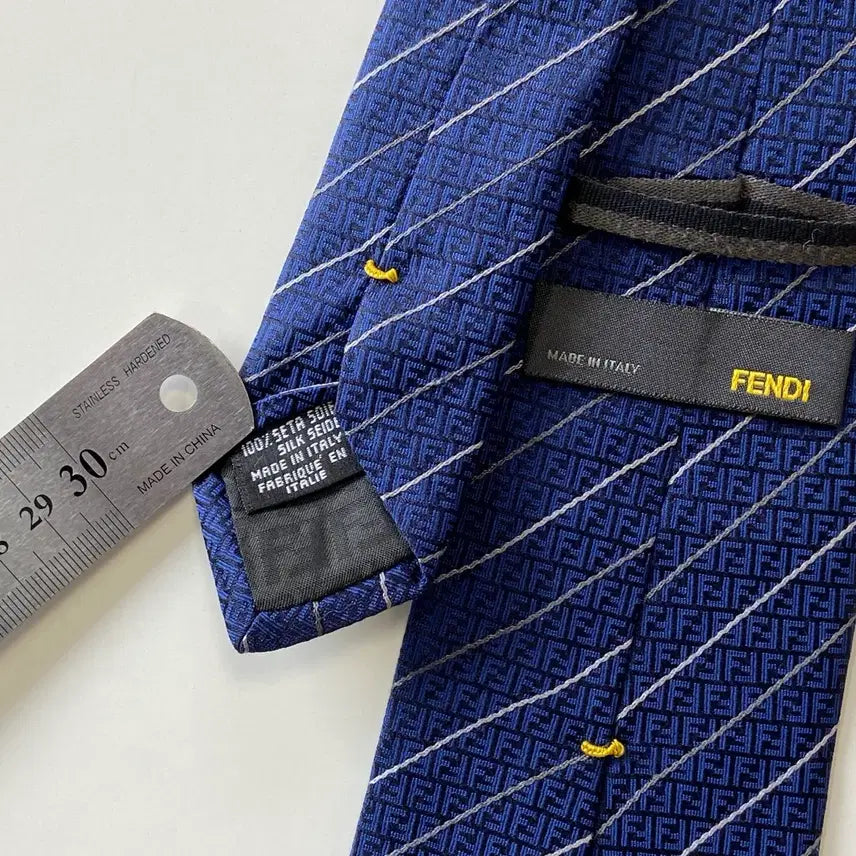 [BUNJANG] FENDI FF Monogram Tie 8.2cm / 펜디 (FENDI) 신형라벨 FF모노그램 정품 명품 넥타이8.2cm