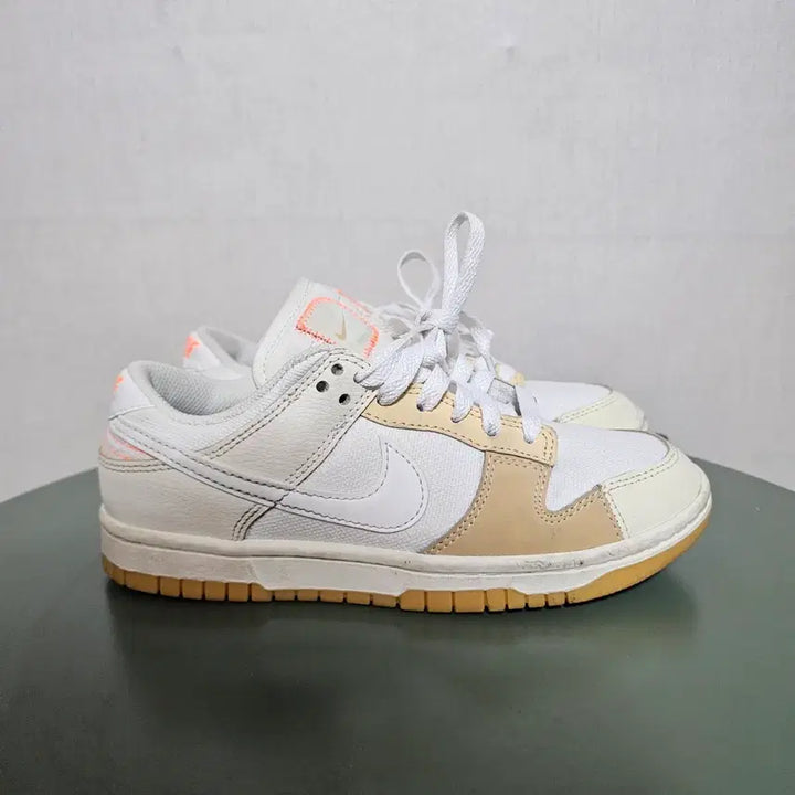 [BUNJANG] Nike Dunk Low Ivory/Beige Sneakers 190 / 230나이키 덩크 로우  -190