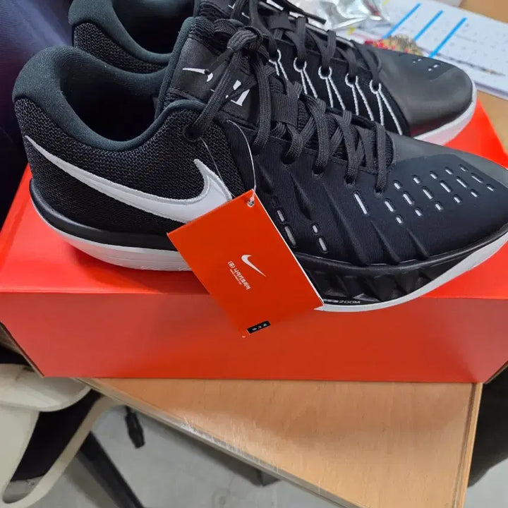 [BUNJANG] Nike GT Cut Academy 2 Basketball Shoes (285mm) / 나이키 GT CUT .지티컷 아카데미2 새상품 (285mm)