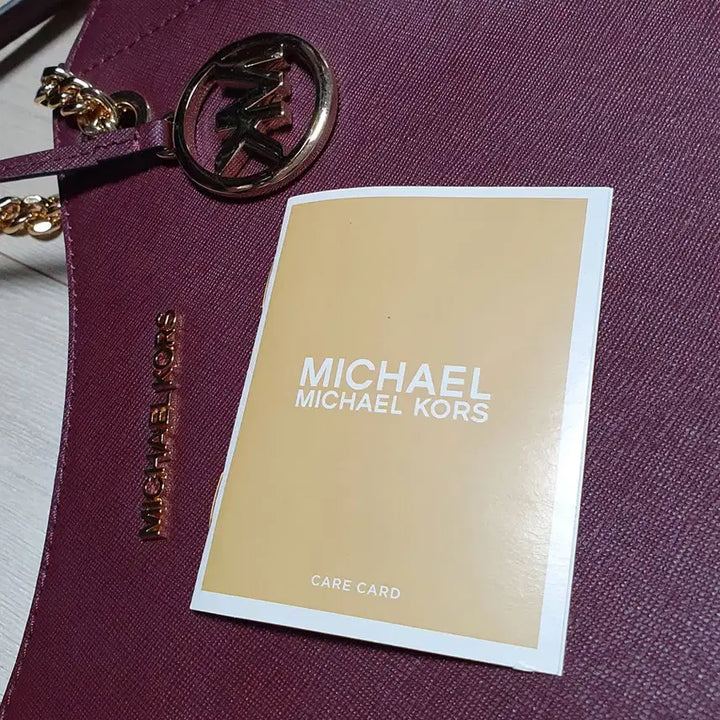 [BUNJANG] Michael Kors Chain Shoulder Bag / 마이클코어스 팬던트장식 체인 상태양호 숄더백 중고 가방 은피아노