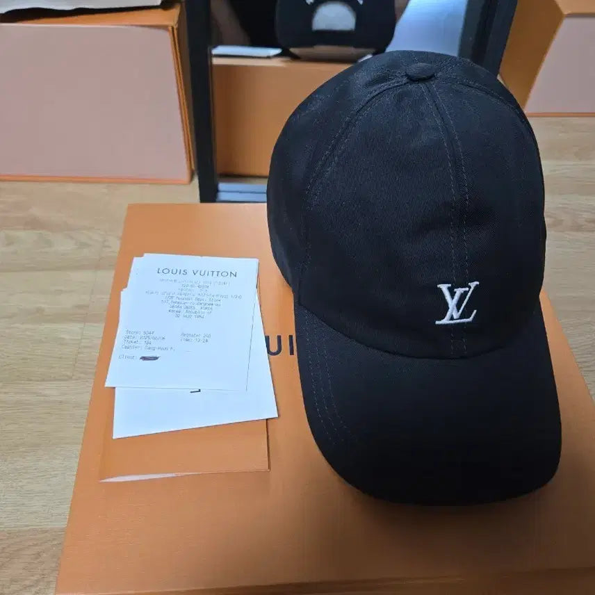 [BUNJANG] Louis Vuitton LV Love Cap / 루이비통 LV 러브 캡