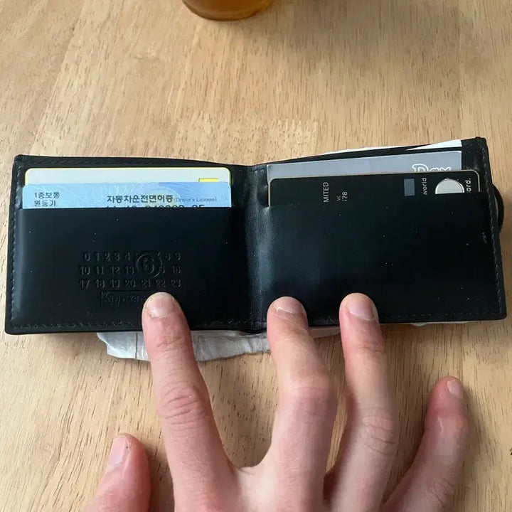 [BUNJANG] MM6 Maison Margiela x Supreme Wallet / OS 마르지엘라 슈프림 월렛 mm6 Supreme