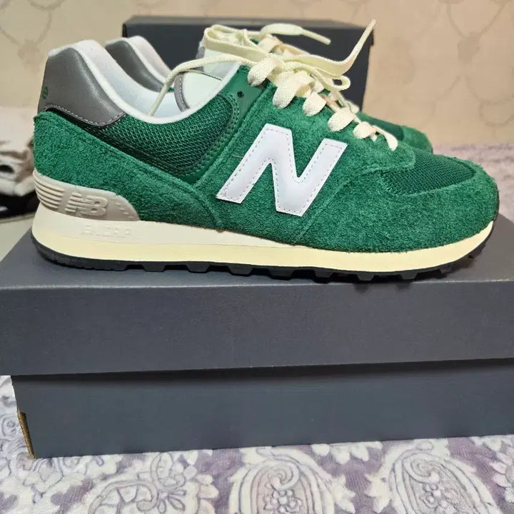 [SOLD OUT] 뉴발란스 574 헤리티지 그린