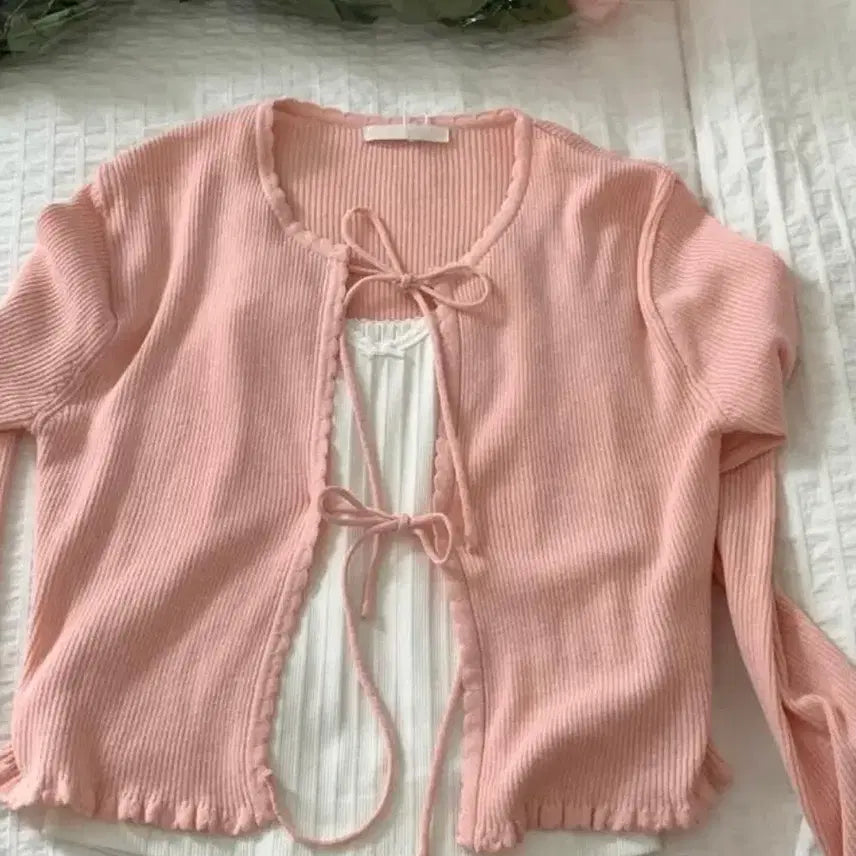 [BUNJANG] Come Here Peter & Wendy Blurry Ribbon Frill Cardigan / <컴히얼 피터앤웬디 블러리 리본 프릴 골지 가디건 팔아요!!>