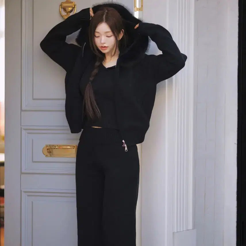 [BUNJANG] KINDAMIE Knit Hooded Zip-Up Black / 카인다미 퍼 니트 후드 집업 블랙