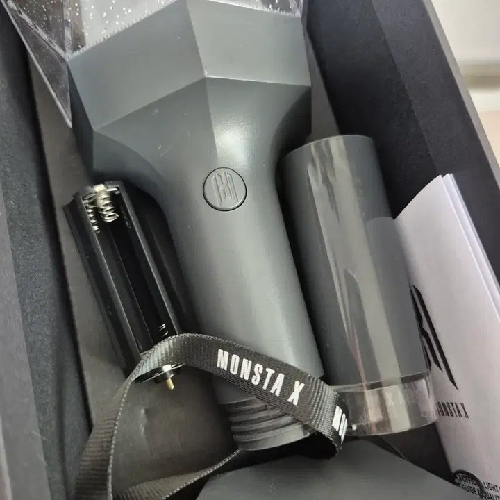 [BUNJANG] Monsta X Monbebe 2 + Hood Bundle Set / 몬스타엑스 몬둥이2+몬둥이 후드 일괄 판매