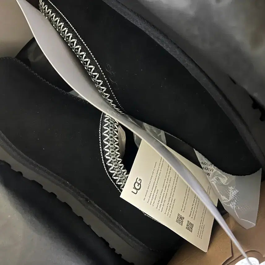 [BUNJANG] UGG Tasman II Black US8 Boots / 어그 타스만2 블랙 US8 UGG