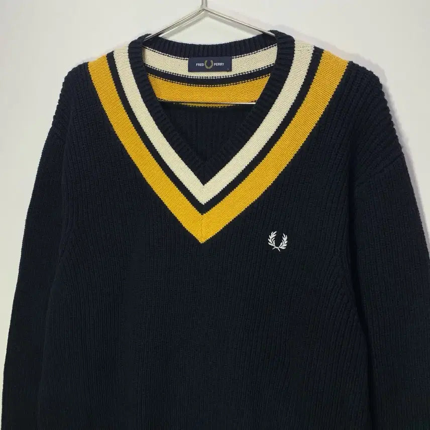 [BUNJANG] Fred Perry Knit Sweater / 프레드페리 니트