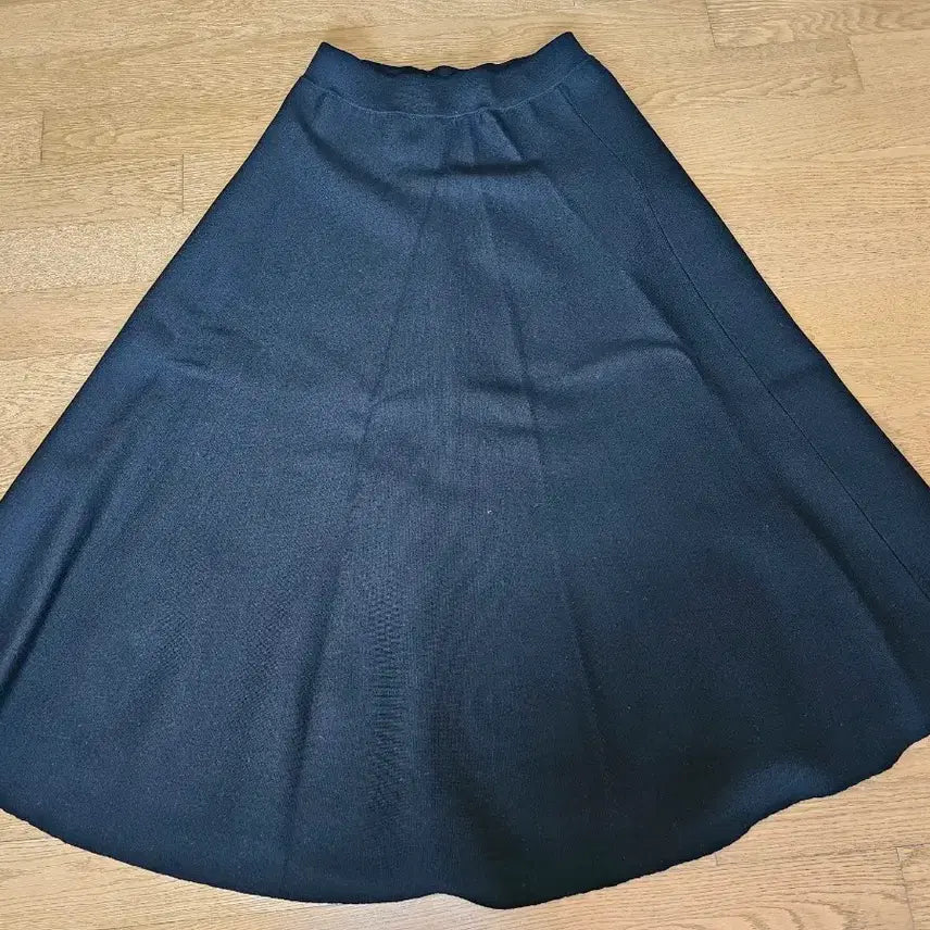 [BUNJANG] Time Lambswool Blend Flare Knit Skirt / (새상품) 타임 램스울혼방 플레어 니트스커트