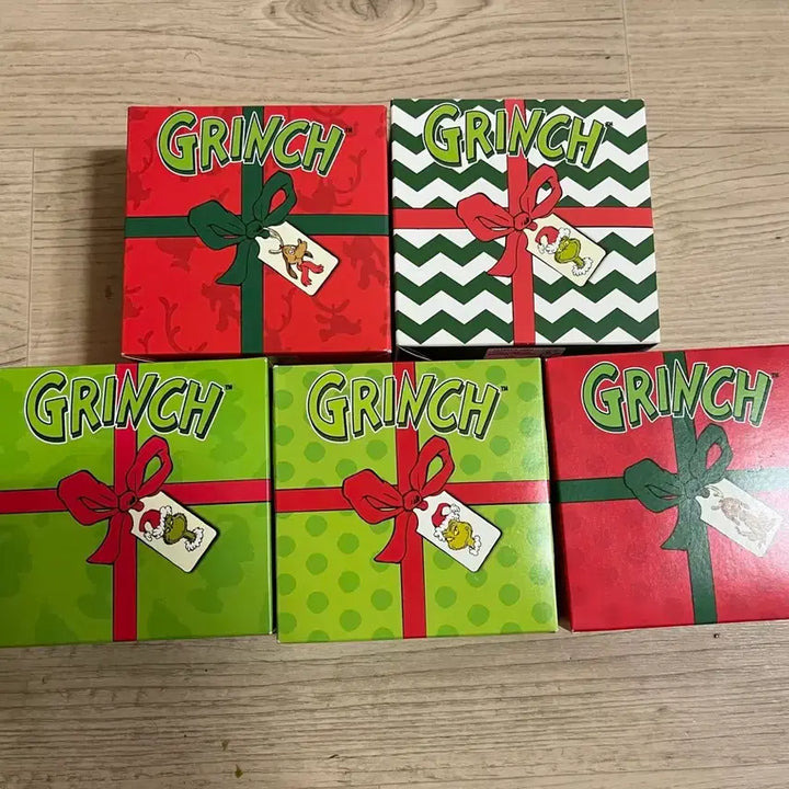 [BUNJANG] McDonald's Grinch Happy Meal Bundle Set / 맥도날드 그린치 해피밀 5종 일괄