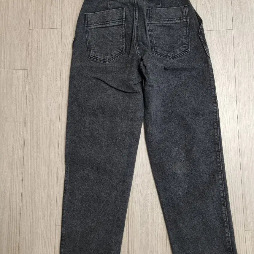 [SOLD OUT] LIST여성  블랙 데님 팬츠 55 새상품