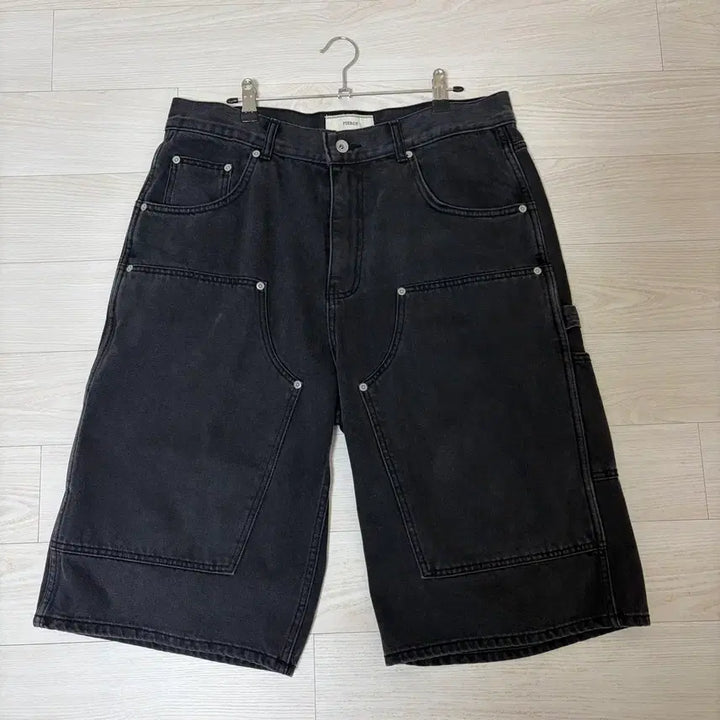 [BUNJANG] Blackout Pierce Double Knee Shorts Black (M) / 블랙아웃 피어스 더블니 쇼츠 반바지 블랙 m사이즈