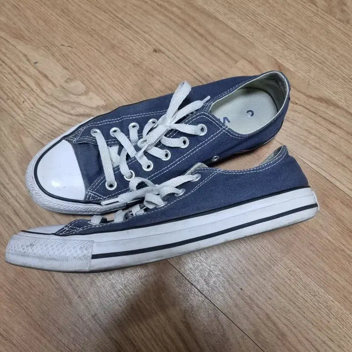 [BUNJANG] Converse Chuck Taylor Low All Star Classic Navy Sneakers / 260 컨버스 척테일러 로우 올스타 클래식 네이비