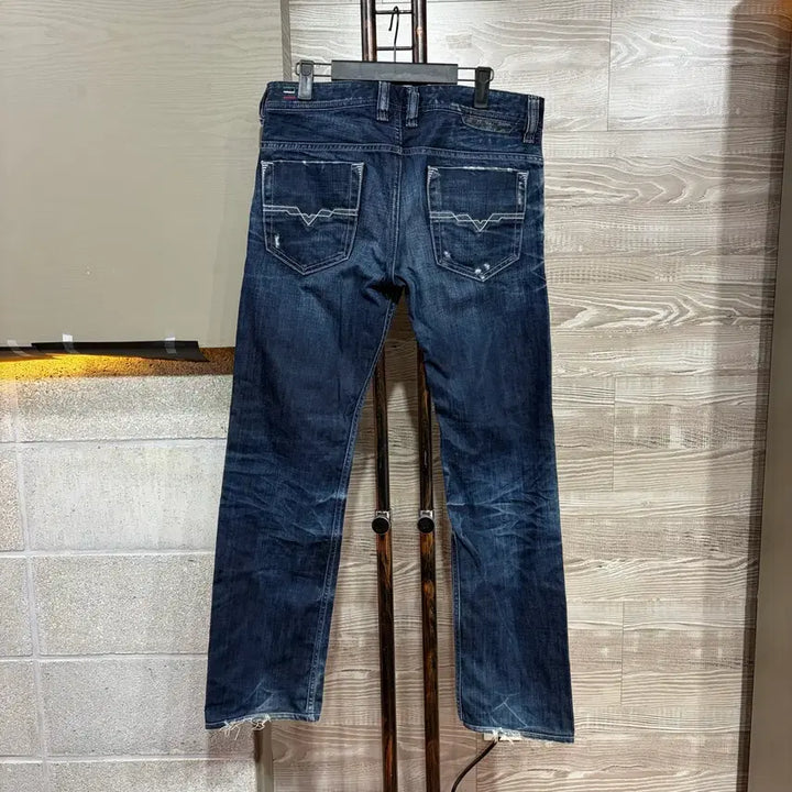 [SOLD OUT] 디젤 사파도 SAFADO 데님팬츠 30(nc54 청바지